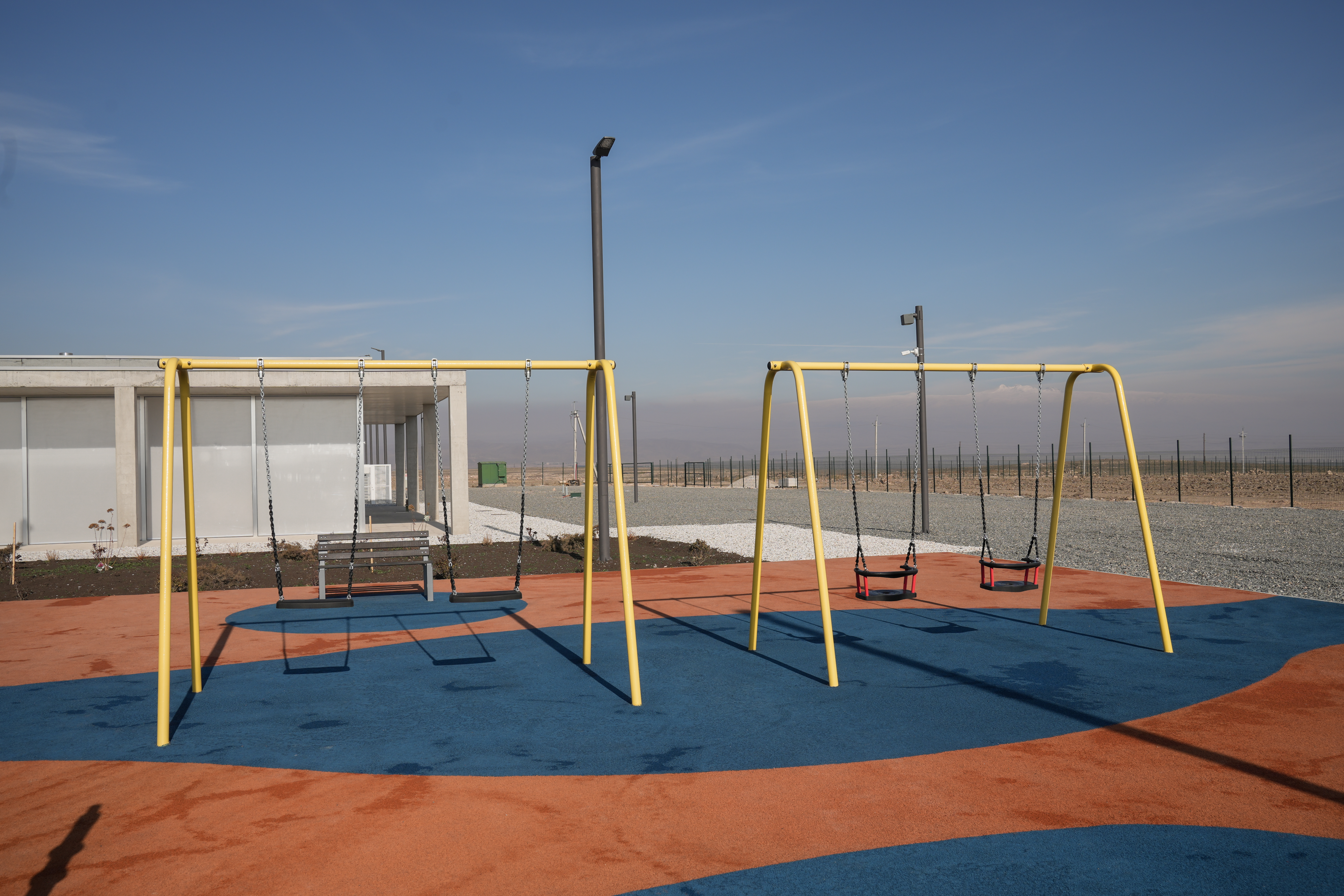 ԿՈԱՖ սմարթ կենտրոնի լուսավոր խաղահրապարակը